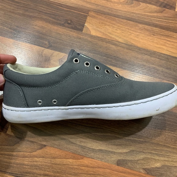 Basically brand new sperry shoes - Picture 2 of 3